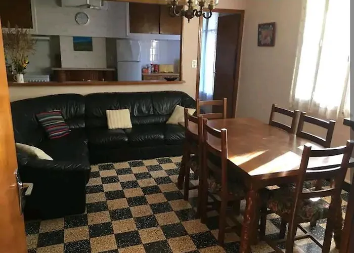 Grand Appartement 6 pers,lumineux,avec terrasse Sud de France
