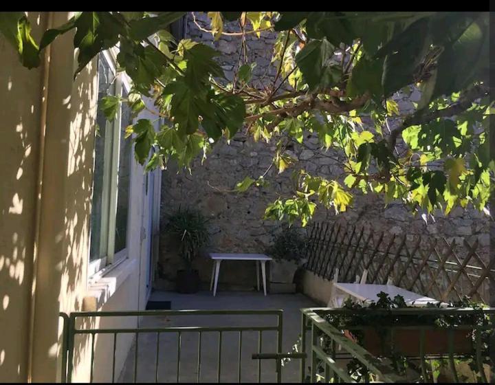 Appartement Grand 6 Pers,lumineux,avec Terrasse Sud De France